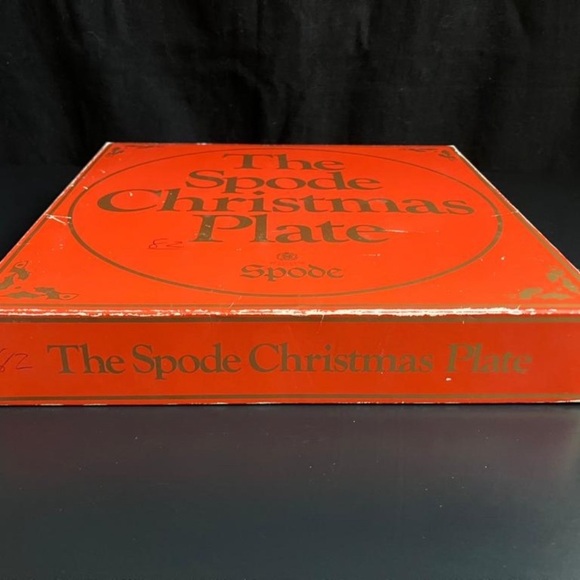 Spode Christmas Pastimes “Sleigh Ride” 1982 Boxed Display Plate - Picture 3 of 7